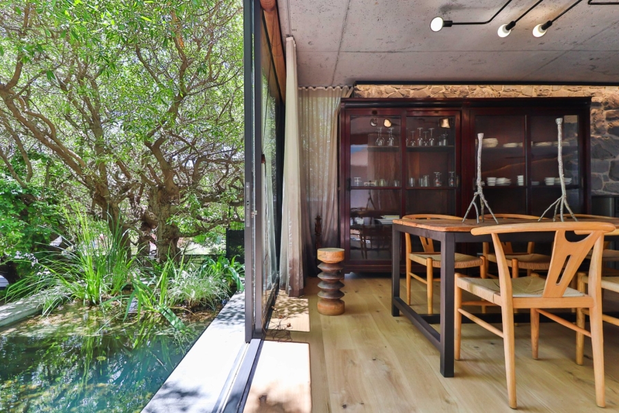 3 Bedroom Property for Sale in Bakoven Western Cape